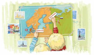 Иллюстрация с картой мира: два мальчика указывают на страны, видна Европа и пометка Орхус/Петербург, тема путешествий и географии.