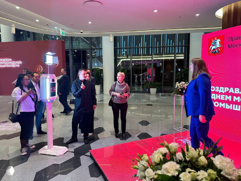 LED экран + фотостойка/GIF стойка МиксАп