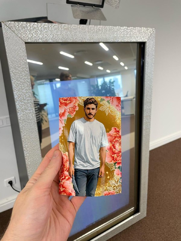 Селфи-зеркало с Нейросетью