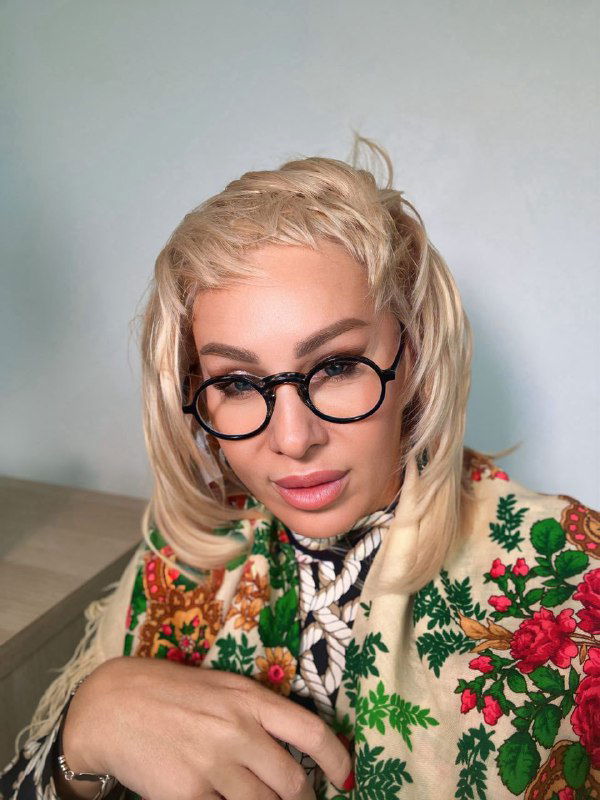 Под ленивую попу доллар не засунешь