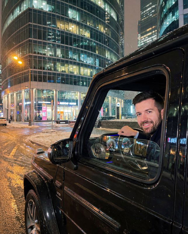 Промт для фотографии с машиной