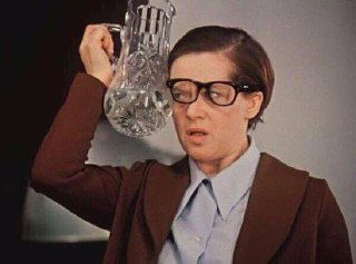 Антиблагополучные установки в фильме «Служебный роман»