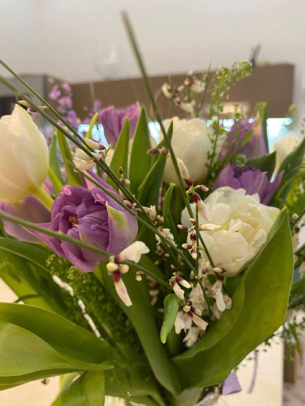 Поздравление с 8 марта и разговор о безопасности