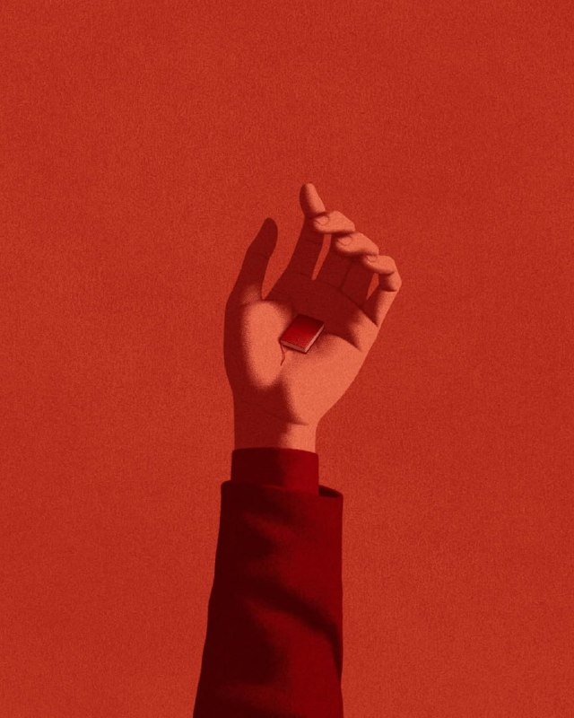Иллюстрация: поднятая рука с маленькой книжкой на красном фоне, минималистичный образ, подчёркивающий внимание к тексту