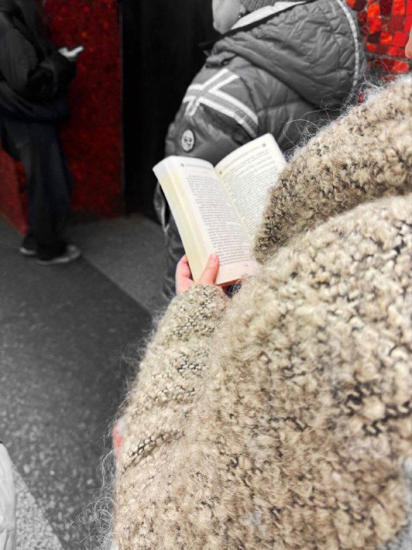 АгентыВыЧитать: что читаем в метро