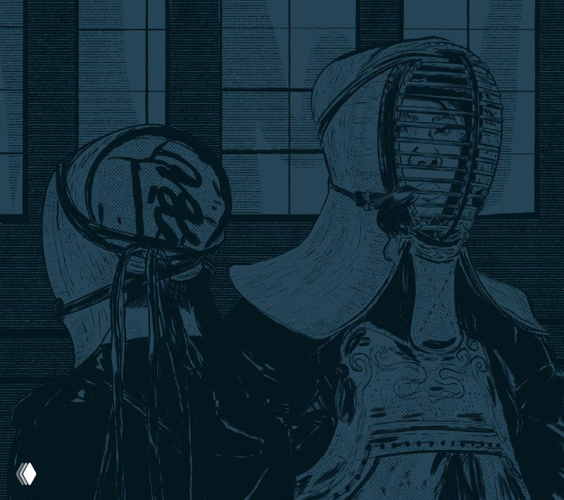 Деталь иллюстрации: гравюра маски фехтовальной экипировки в тёмно-синей гамме с текстурной штриховкой, акцент на символике сюжета — вариант обложки для обсуждения.