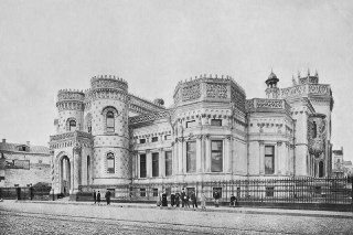 Особняк Арсения Морозова — «Дом Дурака»