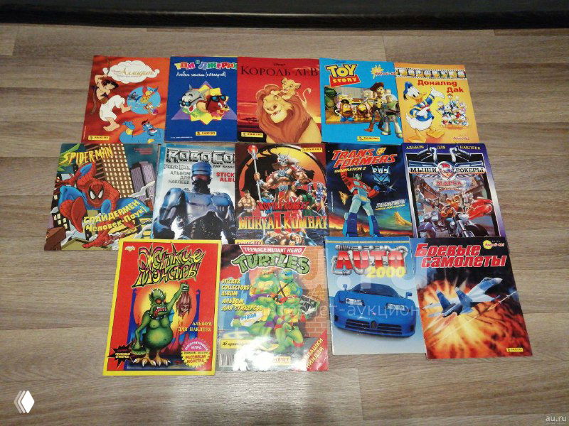 Журналы с наклейками и их связь с соцсетями