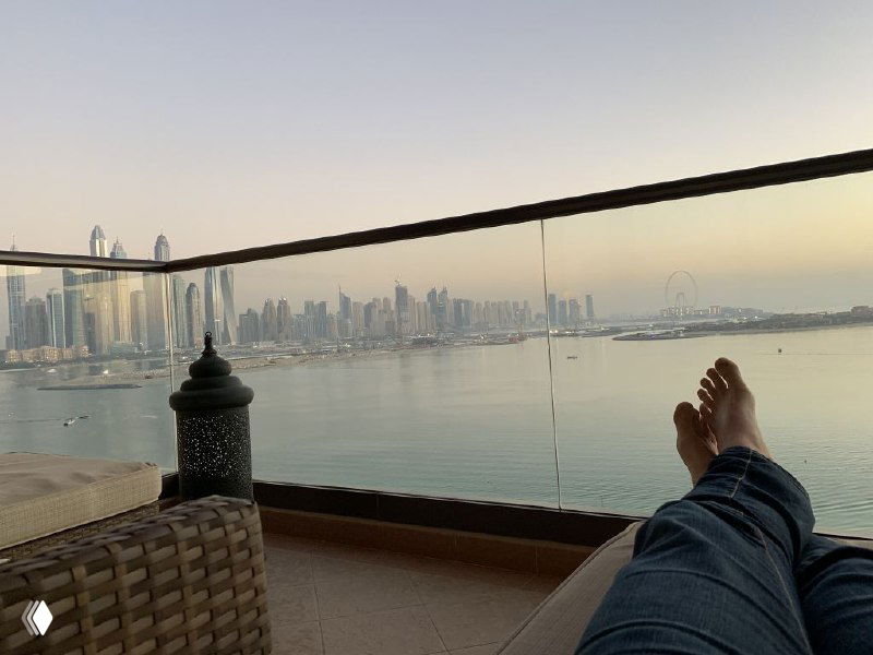 Испанский стыд: фотки блогеров из Дубая