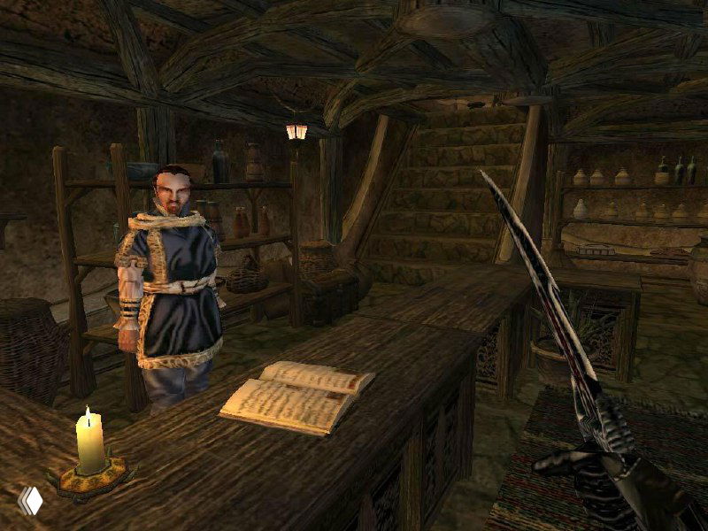 Сцена от первого лица: интерьер таверны, NPC за стойкой и меч в руках персонажа — атмосферный RPG‑кадр, напоминающий «Морровинд» и старые ролевые игры.