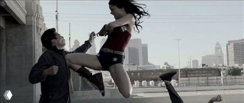 Когда в массовом кино женщины бьют мужчин