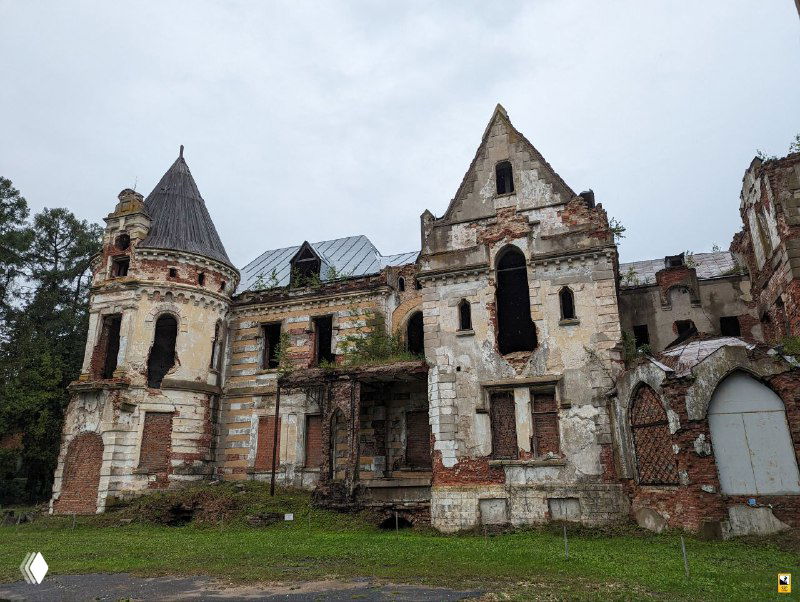 сТОП-3: "Замок мира" — усадьба Муромцево