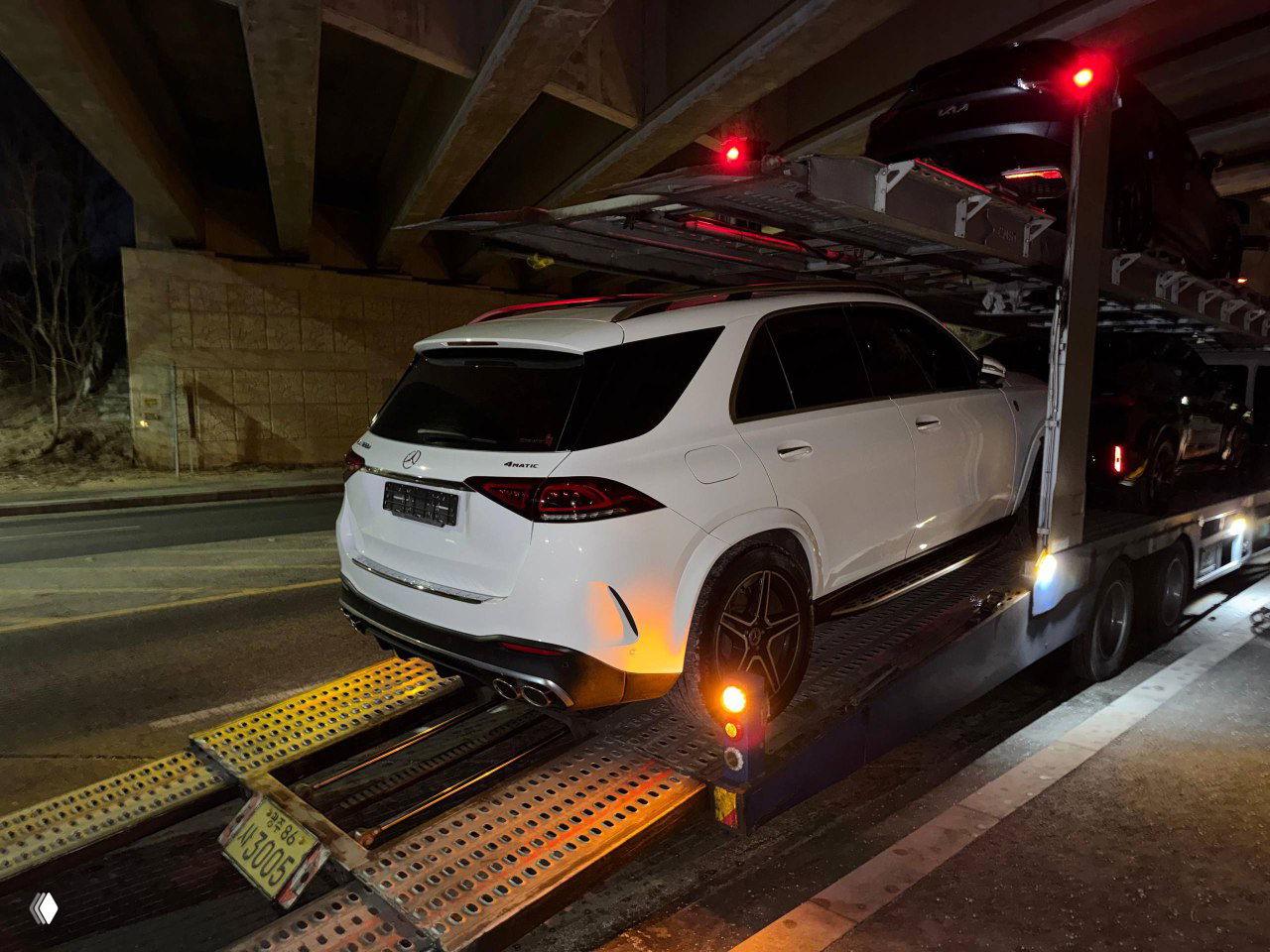 Отправка авто из Южной Кореи: MB GLE 300D и BMW X4