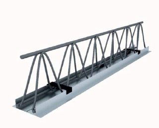 Металлический профиль УНИВЕРСАЛ для сборно-монолитных перекрытий: арматурная ферма на опорной балке, вид изделия в сборе.