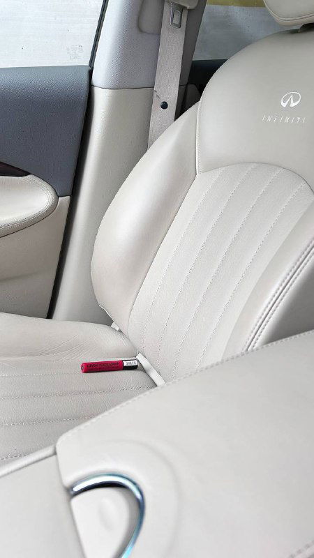 Где же помада?!