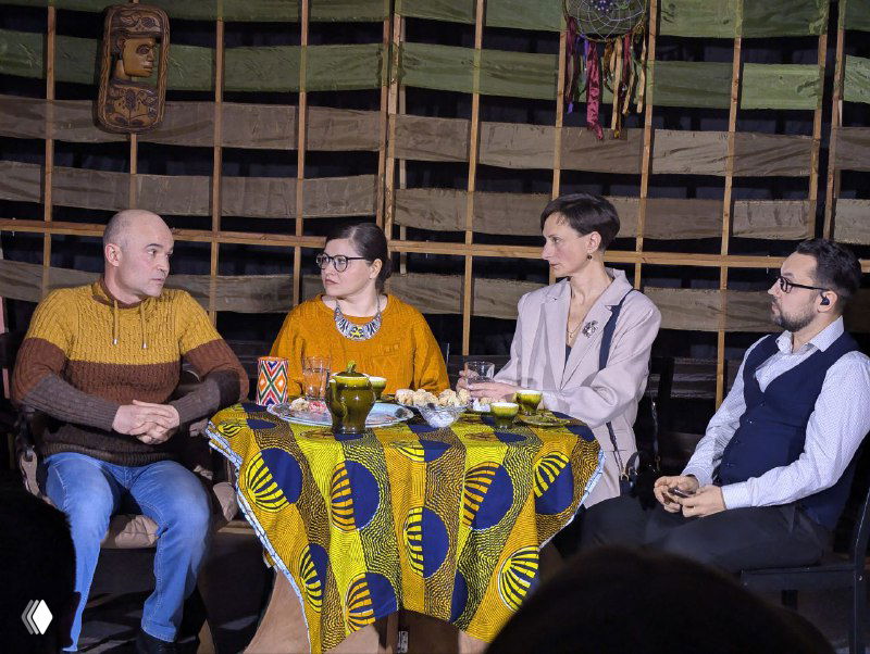 Малая сцена ДК «Химволокно»: первый показ