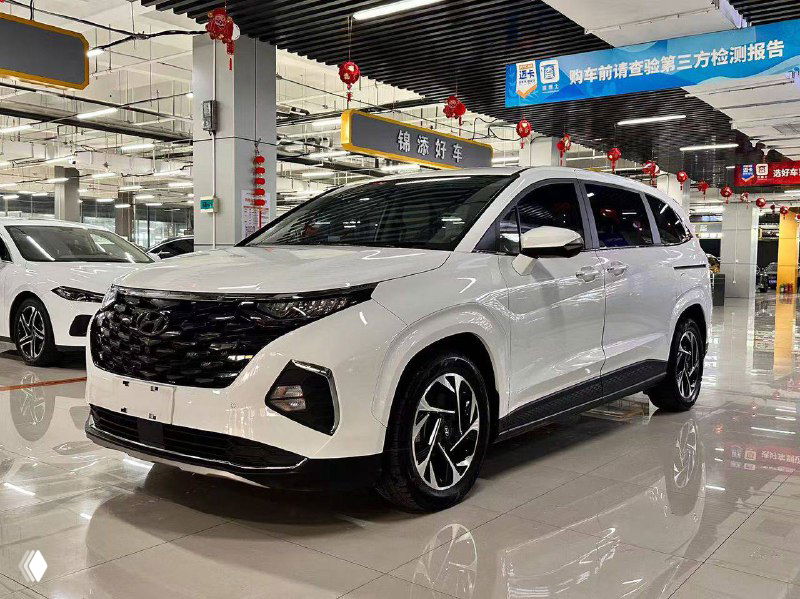 Hyundai Custo 2022 из Китая — минивэн