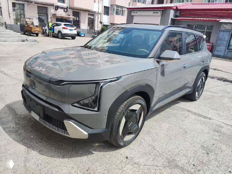 Отправили в Уссурийск новую KIA EV5 для клиента