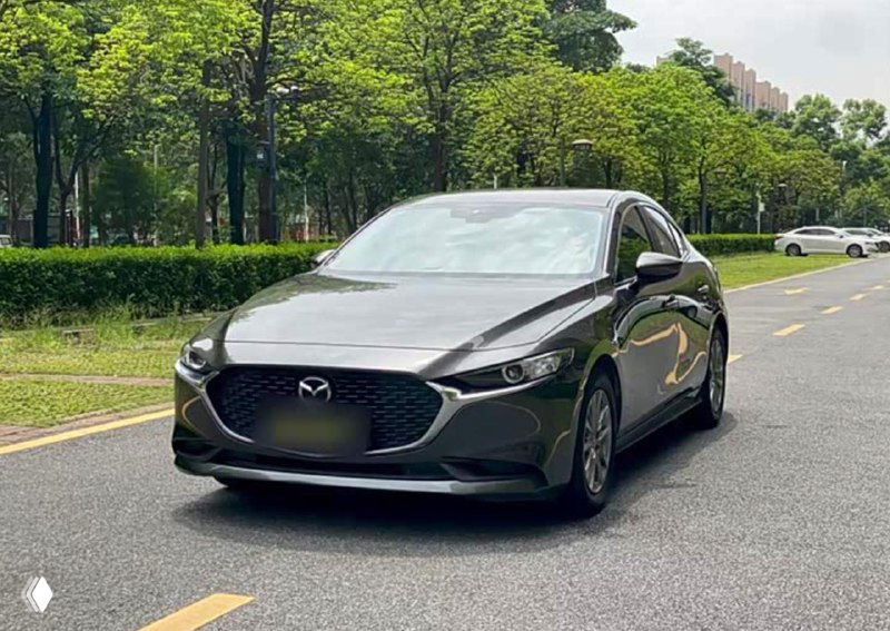 Mazda 3 1.5 (2020) из Китая — цена 1.460.000₽