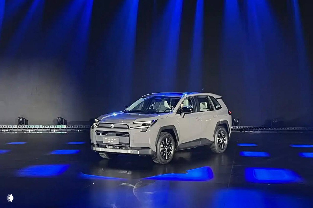 Новый Toyota RAV4 представлен в Китае