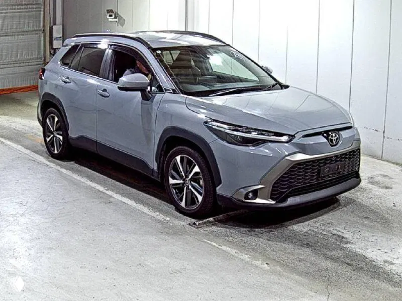 Toyota Corolla Cross 2022 — выиграли на японском аукционе
