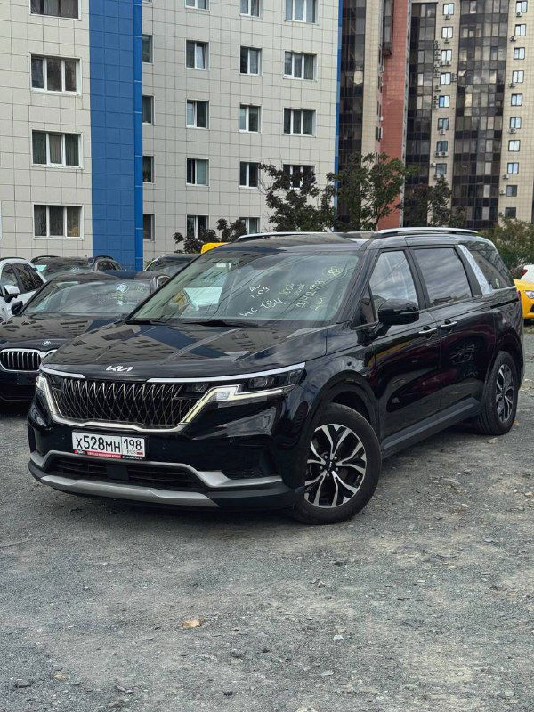 Привезли из Южной Кореи KIA Carnival для нашего клиента