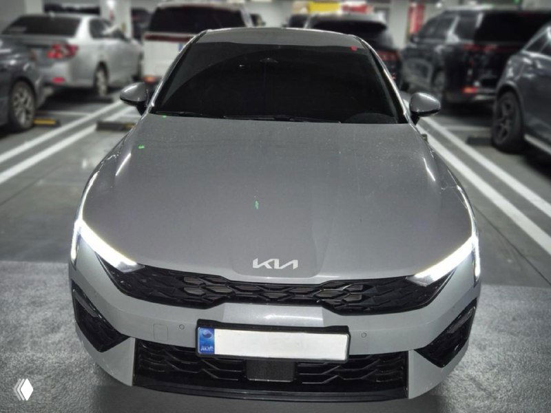Активно покупаем KIA K5 в Корее