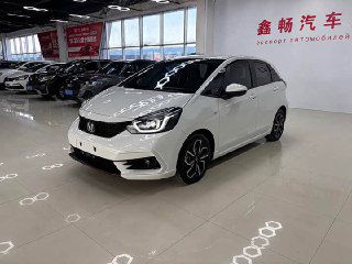 Аналог Honda Fit, но на левом руле (из Китая)