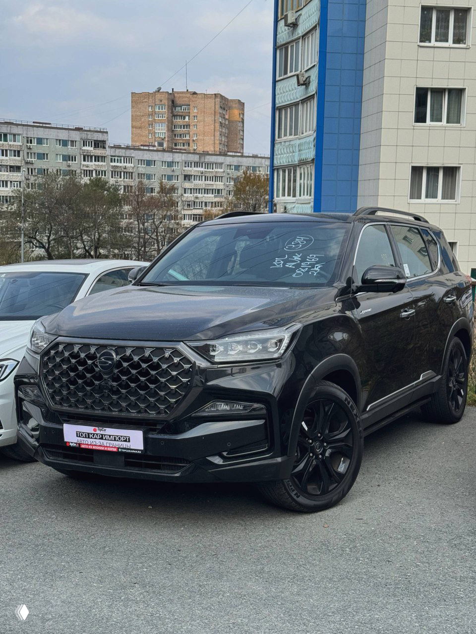 Корейский рамный внедорожник — SsangYong NEW Rexton