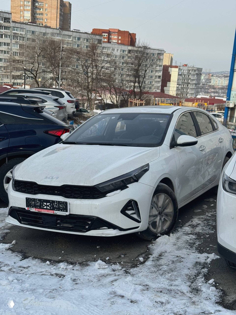 Привезли популярный корейский седан из Китая