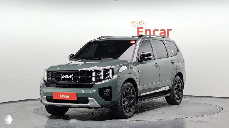 KIA Mohave в необычном цвете — на продаже