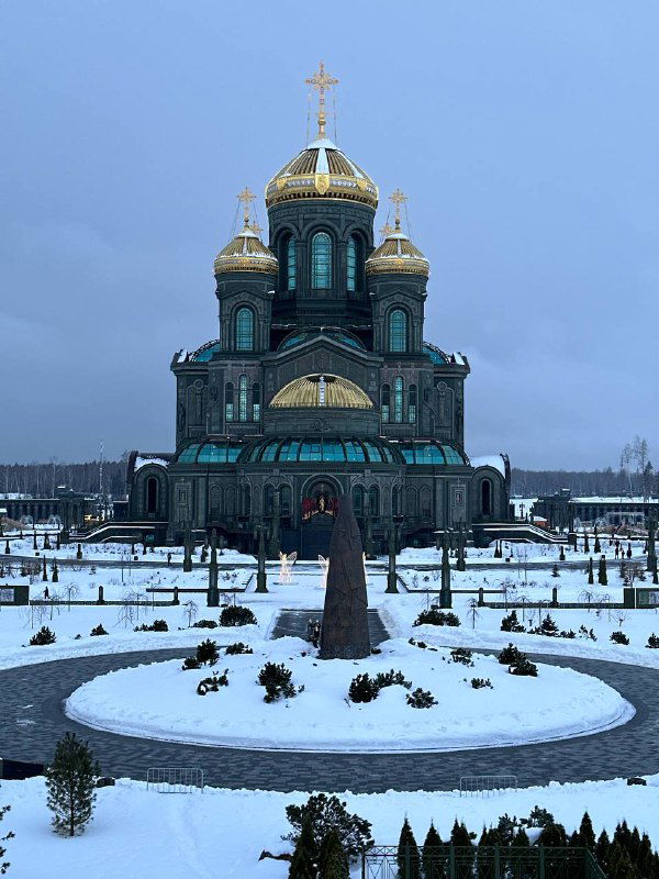 35/366: парк «Патриот», музей танков и храм ВС