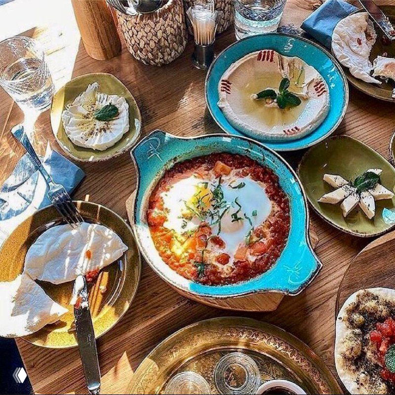 Завтрак в «Мистер Ливанец» на Вознесенском