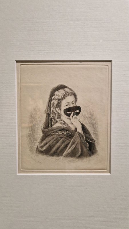 Портрет женщины с маской в раме, графика на паспарту, экспонат выставки «Под маской» в Музее русского импрессионизма.