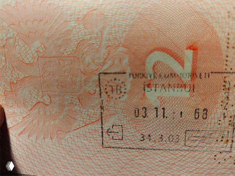 Туриста не пустили в Китай из‑за нечеткого турецкого штампа