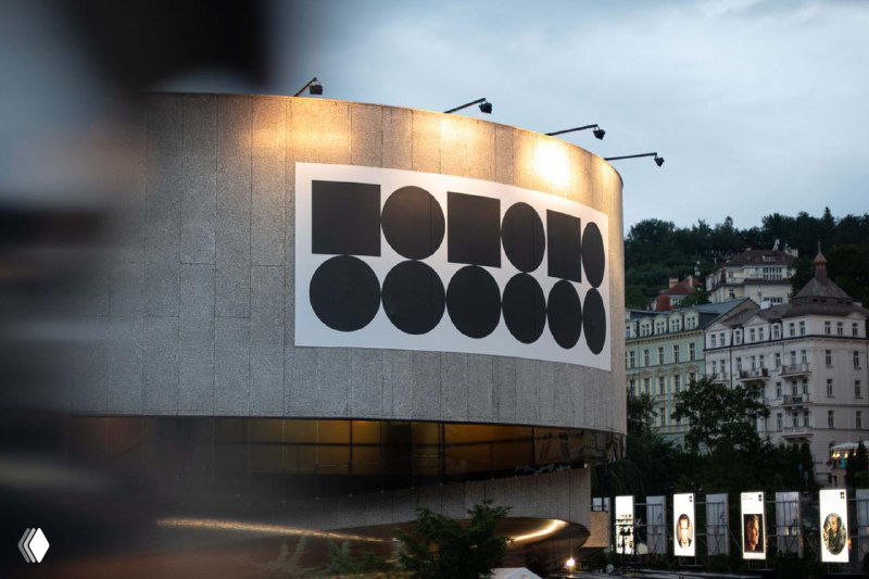 Концептуальный брендинг 58-го кинофестиваля