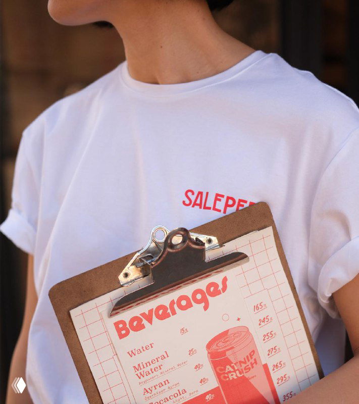 Sale Pepe — монохромная айдентика стамбульской пиццы