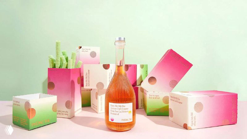 Оформление линейки крафтовых ликёров Phung Thi