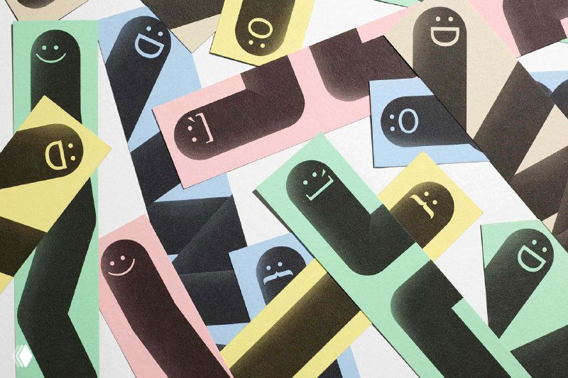 Лаконичная айдентика библиотеки Hungry Worms