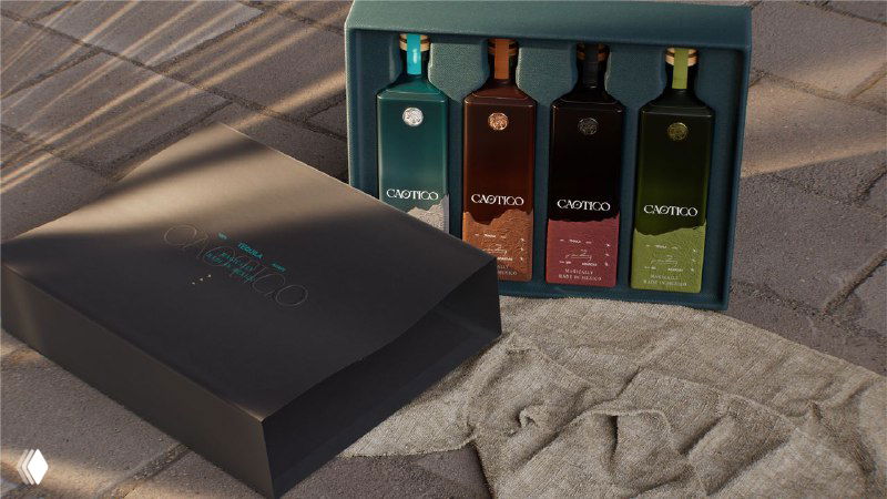 Подарочный набор из четырёх бутылок Caotico в фирменной коробке чёрного цвета, показана упаковка для набора и брендинговый логотип.