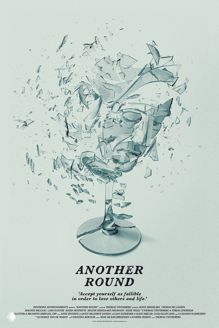 Постер «Citizen Kane»: стопка бумаг и миниатюрная фигурка на вершине, монохромная гамма и аккуратная теневая проработка.