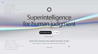 Скриншот главной страницы Octolane: герой-блок с заголовком «Superintelligence for human judgment», мягкие градиенты и тонкая анимация интерфейса.