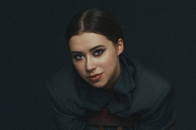 Саше Митрошиной продлили домашний арест до 1 августа