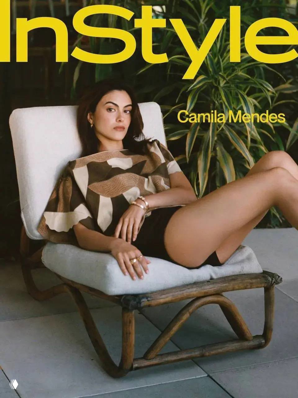 Камила Мендес на обложке мексиканского InStyle