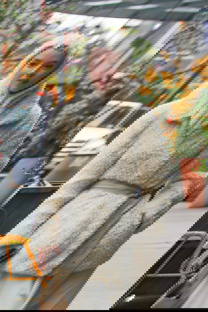 Аня Тейлор‑Джой в белоснежных образах в Нью‑Йорке