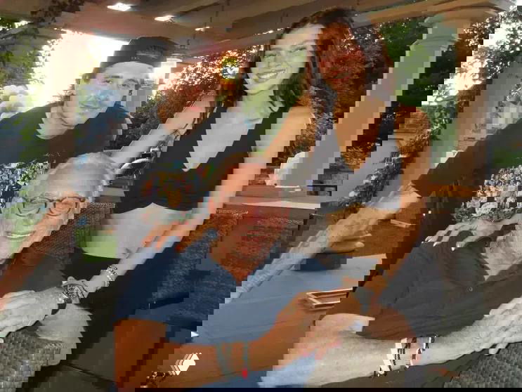 «Мои родители приняли его как сына!» — Никола Пельтц