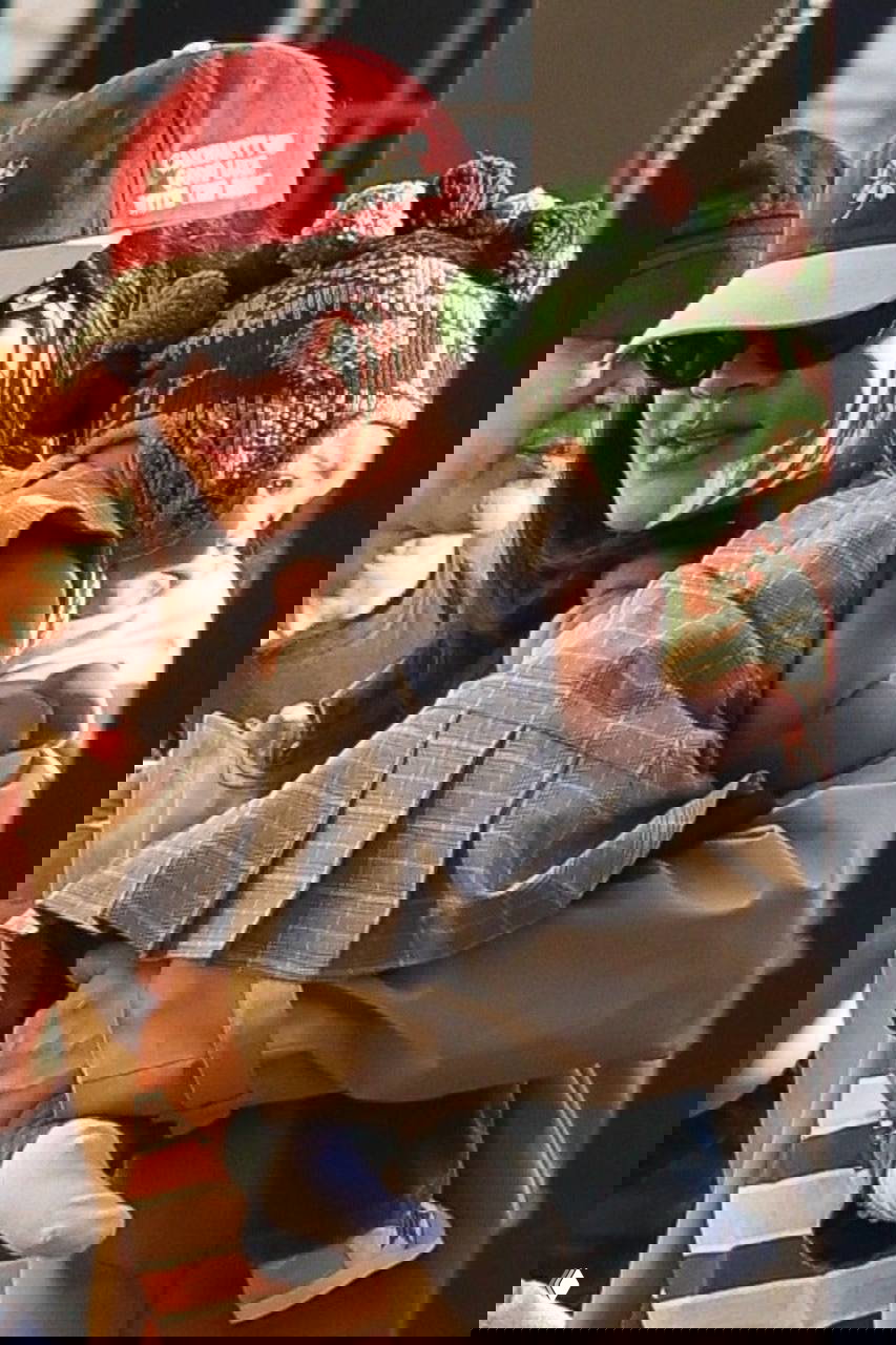 Милота дня: Рианна впервые показала дочь Роки Айриш