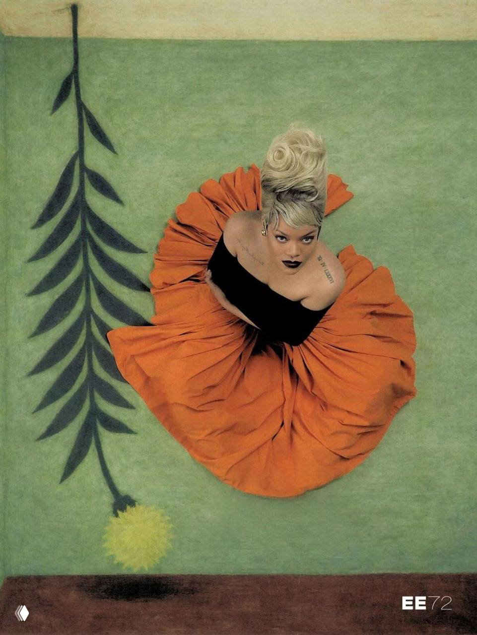 Рианна на обложке нового выпуска EE72