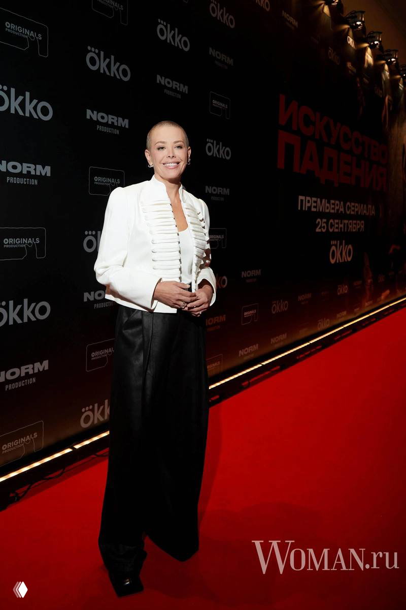 Стиль Екатерины Волковой на премьере «Искусство падения»