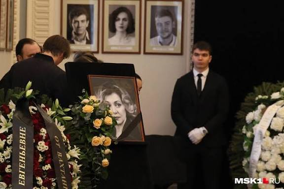 Прощание с Ольгой Чиповской в Театре Вахтангова